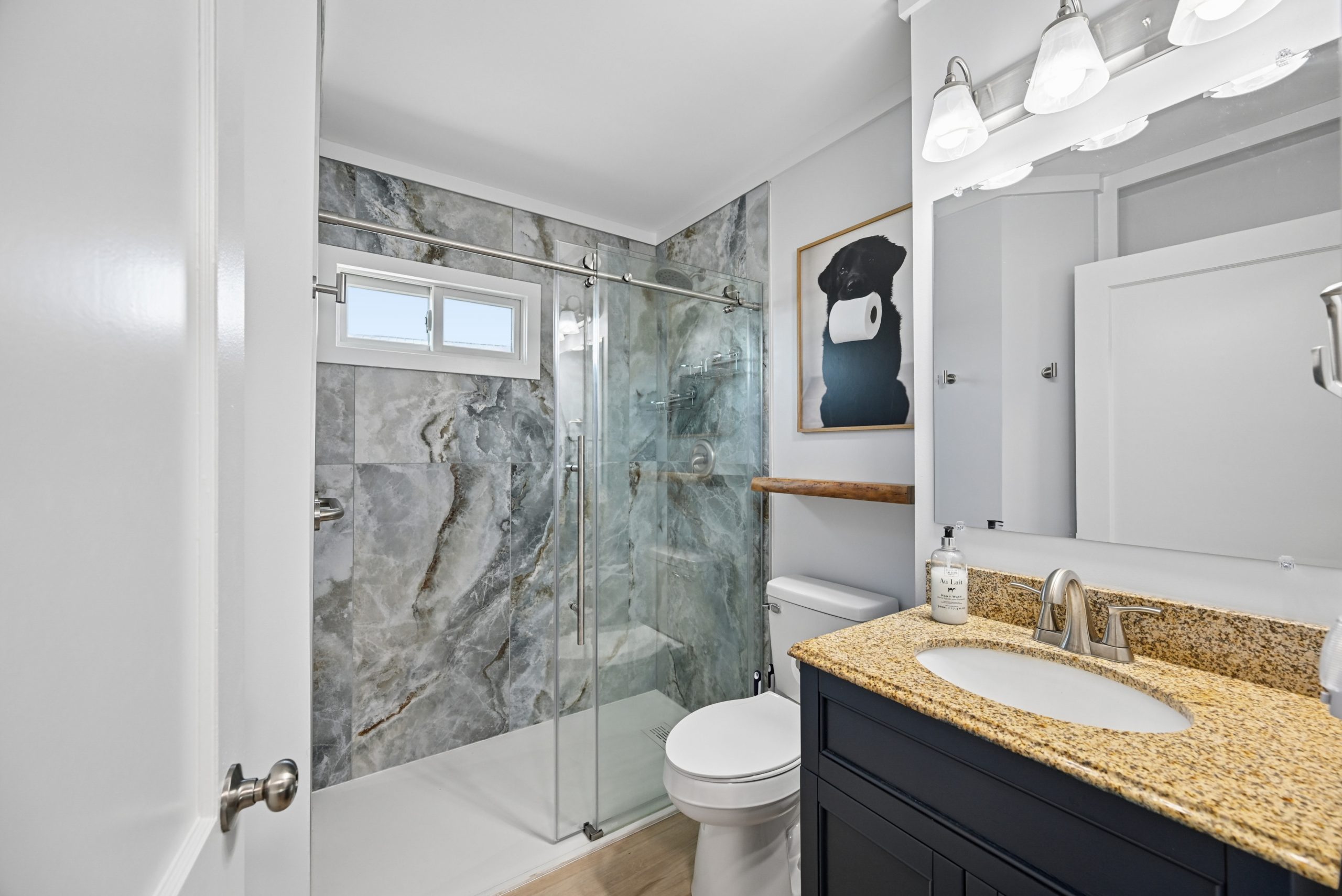 Main floor full bath with walk in shower